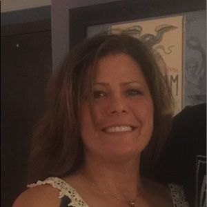 Meet your Posher, Cheryl